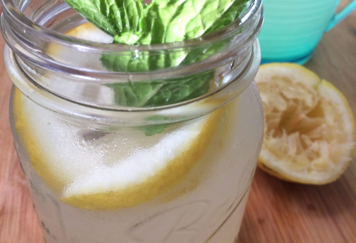 Homemade Mint Lemonade